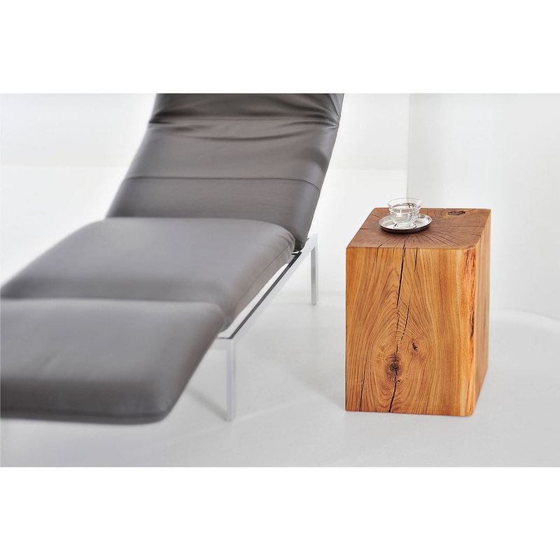 Side Table KLOTZ by vitamin design | MODUM