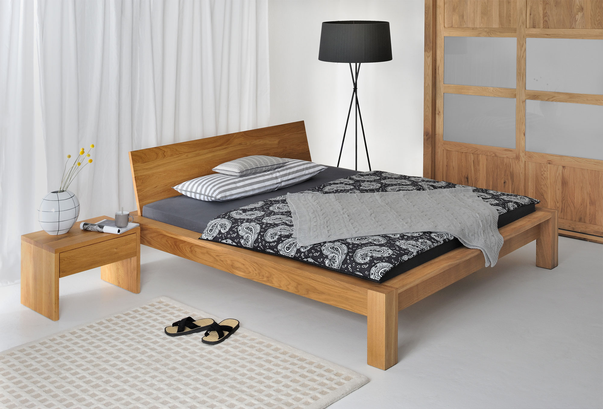 Rustic Oak Bed TAURUS 3159 custom made in solid wood by vitamin design