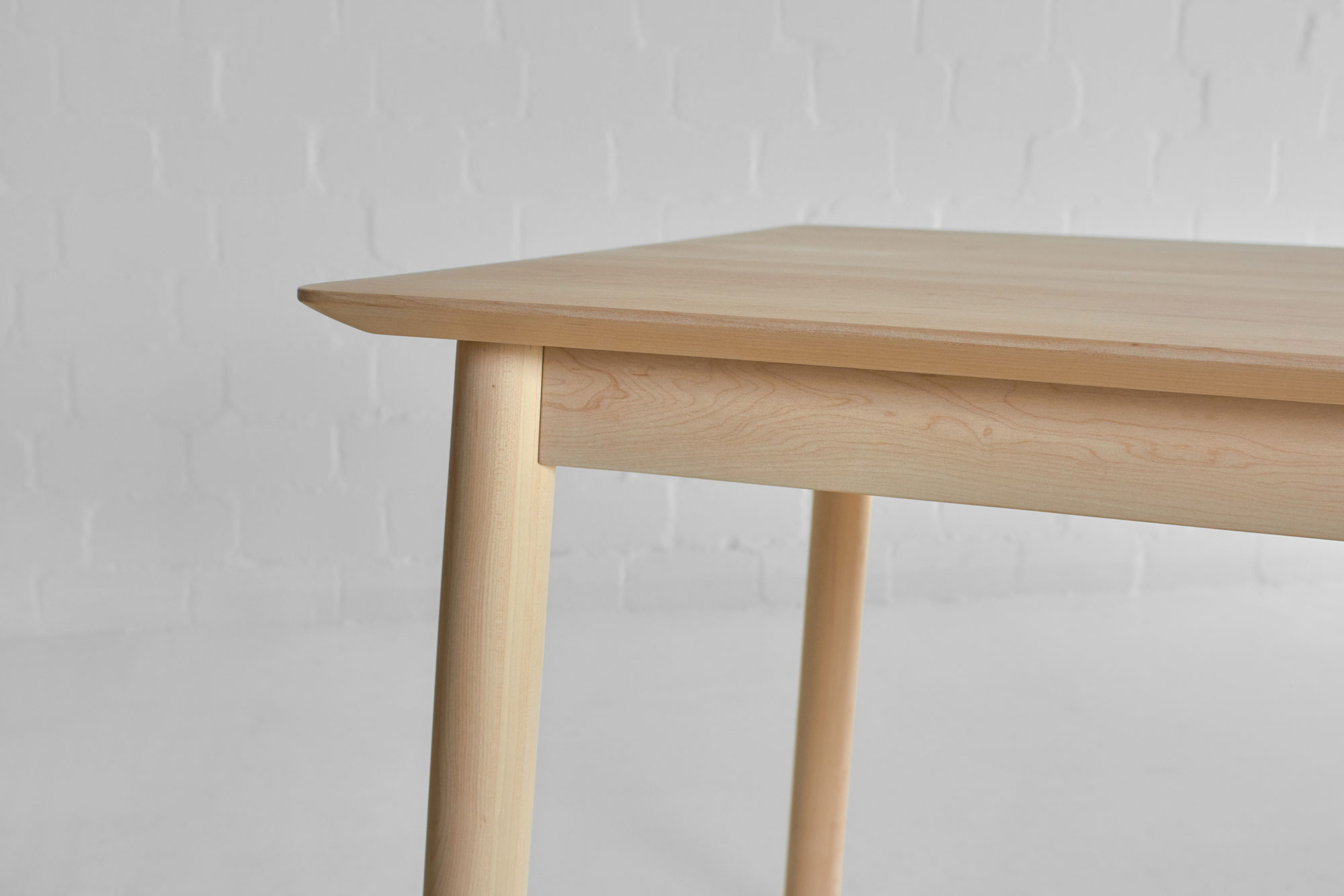 Style Wood Table LOCA 0301 custom made in solid wood by vitamin design