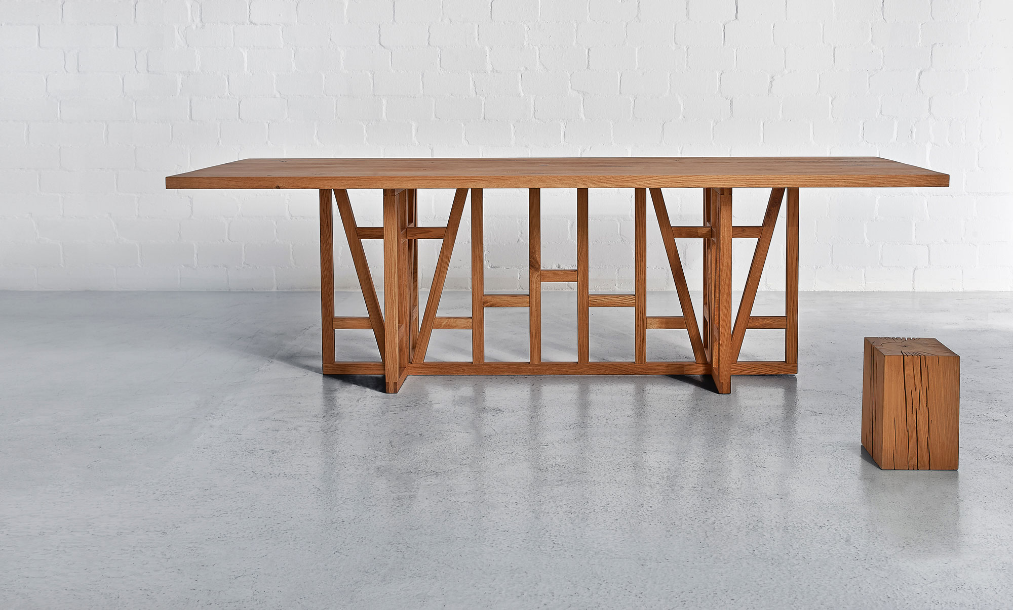 Designer Solid Wood Table FACHWERK klotz custom made in solid wood by vitamin design