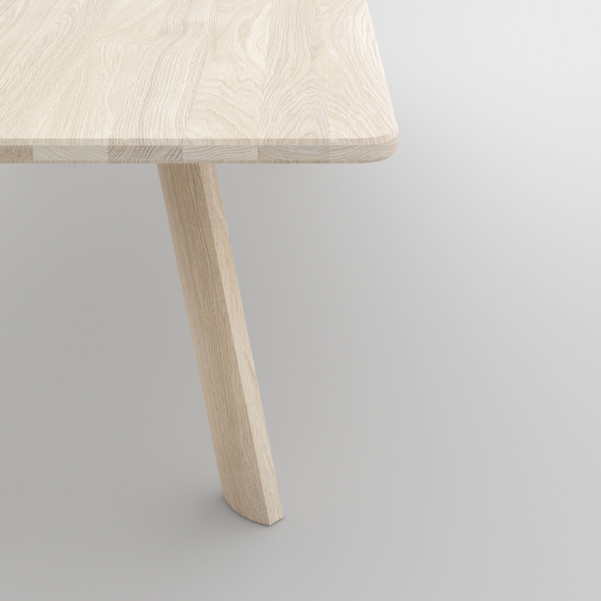 Designer Dining Table LARGUS cam4 custom made in solid wood by vitamin design