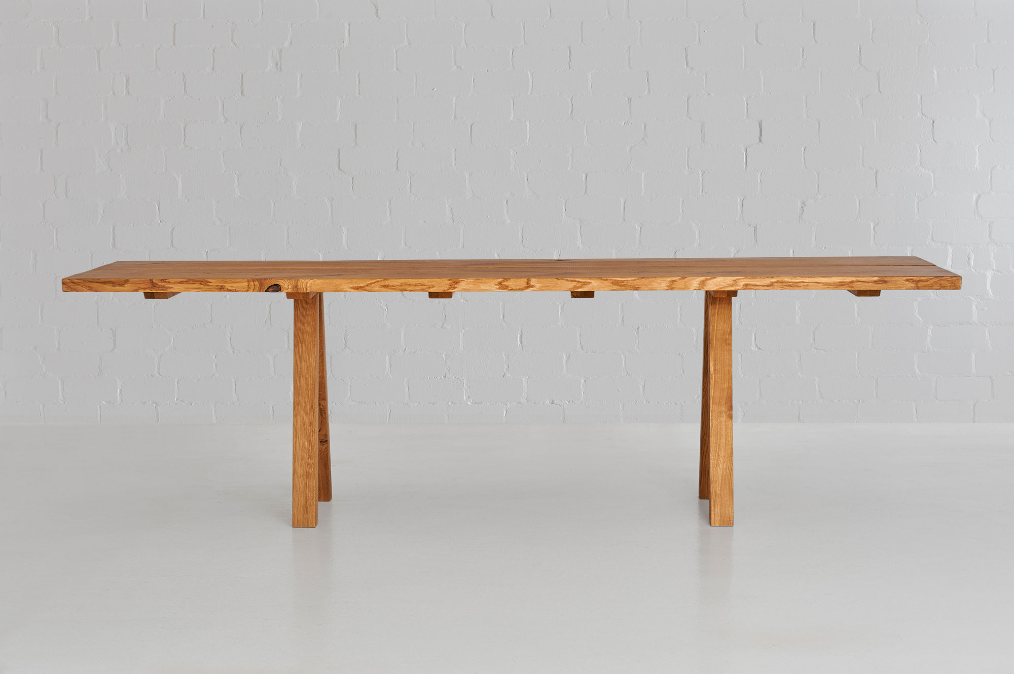 Designer Tree Trunk Table PAPILIO 0475 custom made in solid wood by vitamin design