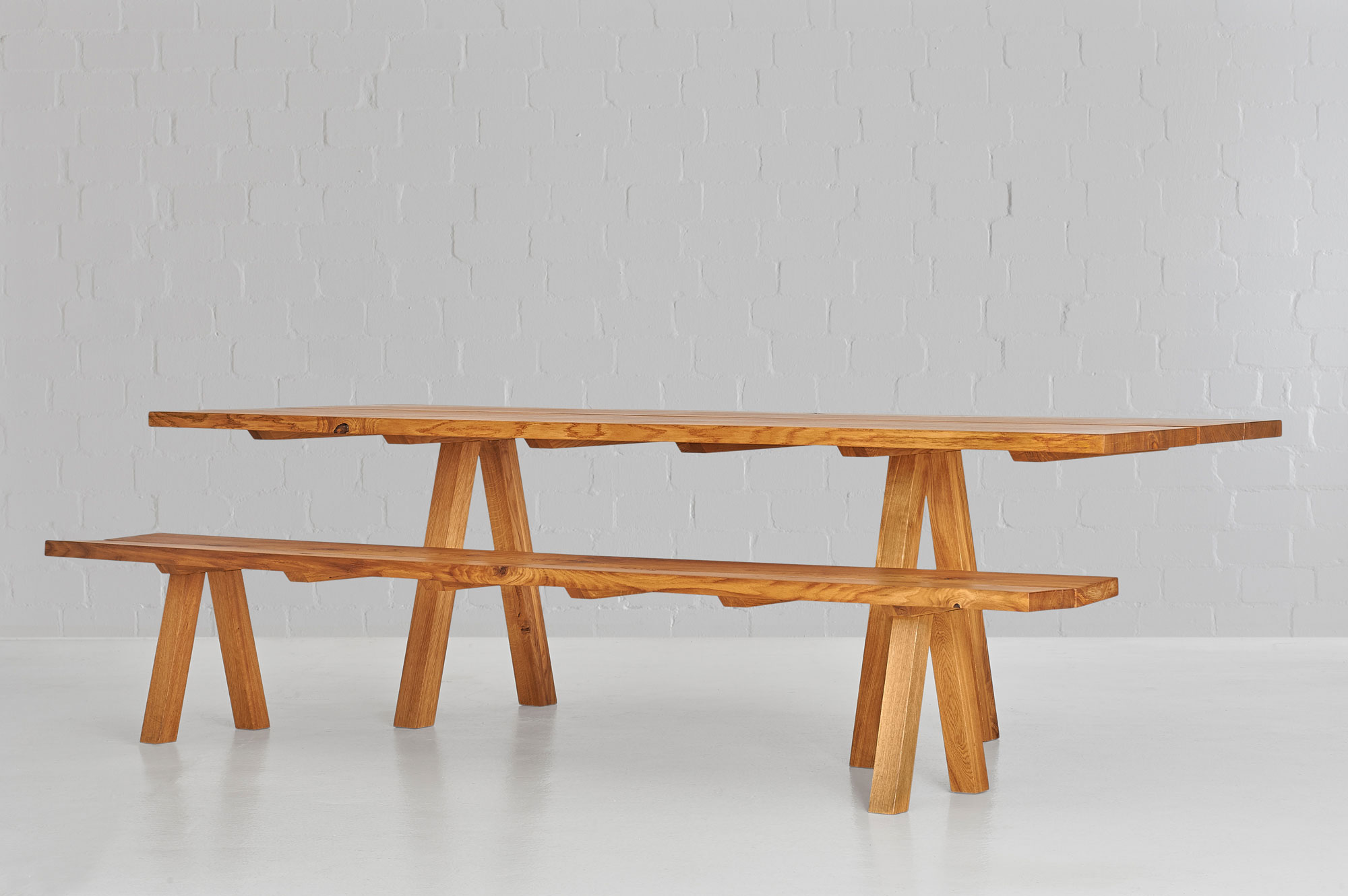 Designer Tree Trunk Table PAPILIO 0460 custom made in solid wood by vitamin design