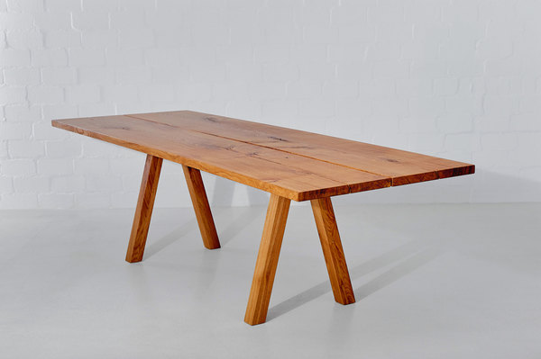 Designer Tree Trunk Table PAPILIO Edited custom made in solid wood by vitamin design