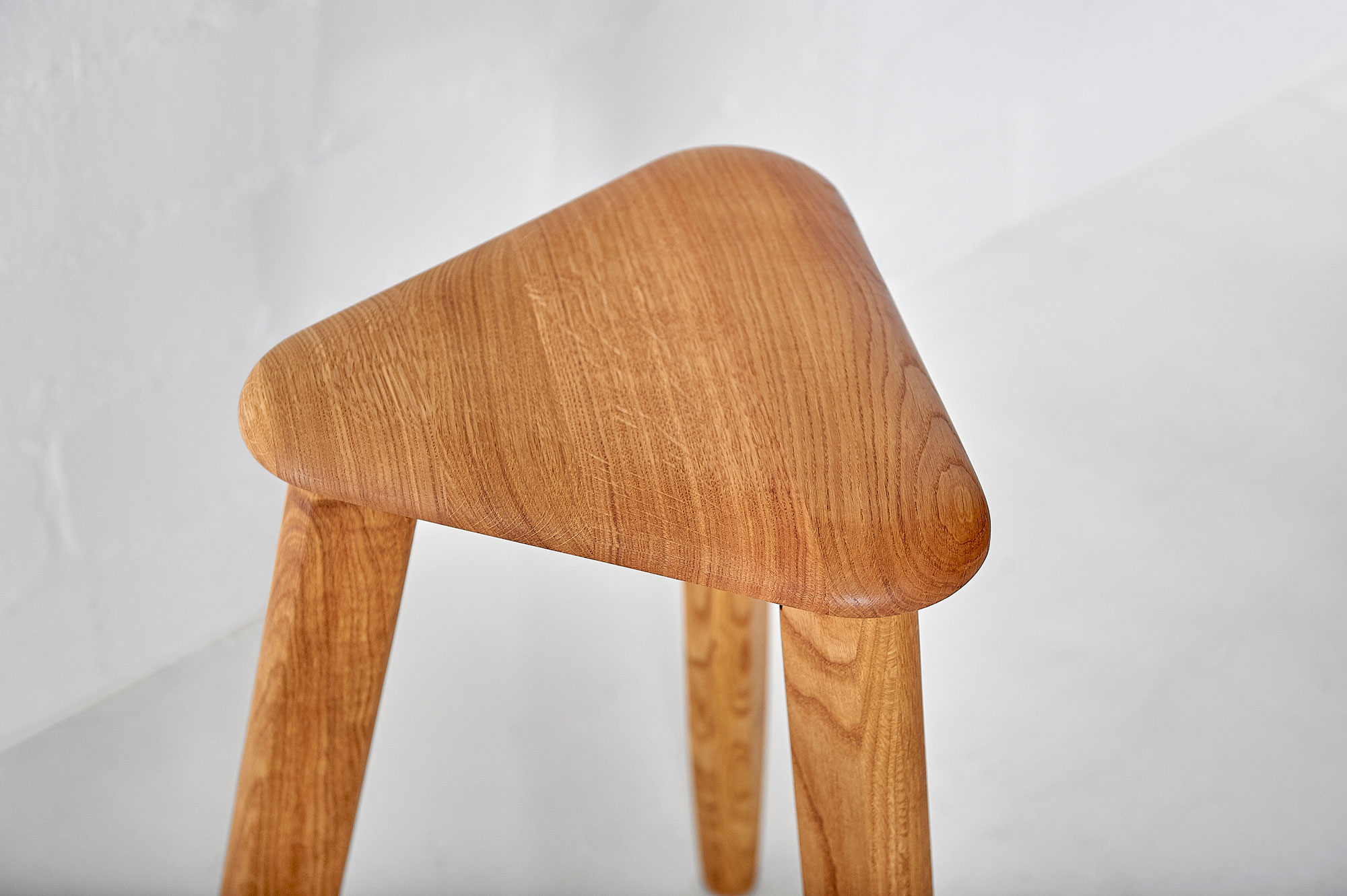 Triangle Wood Stool AETAS SPACE Edited custom made in solid wood by vitamin design
